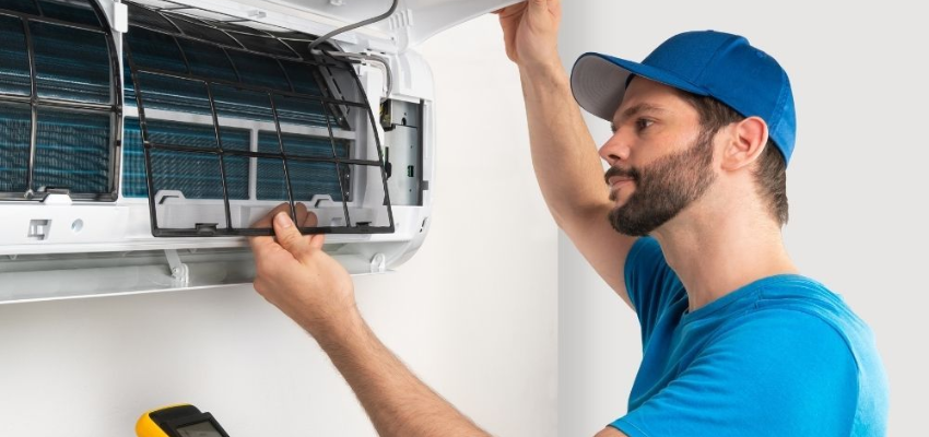 Mini Split AC Maintenance